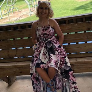 Meet your Posher, Cooper